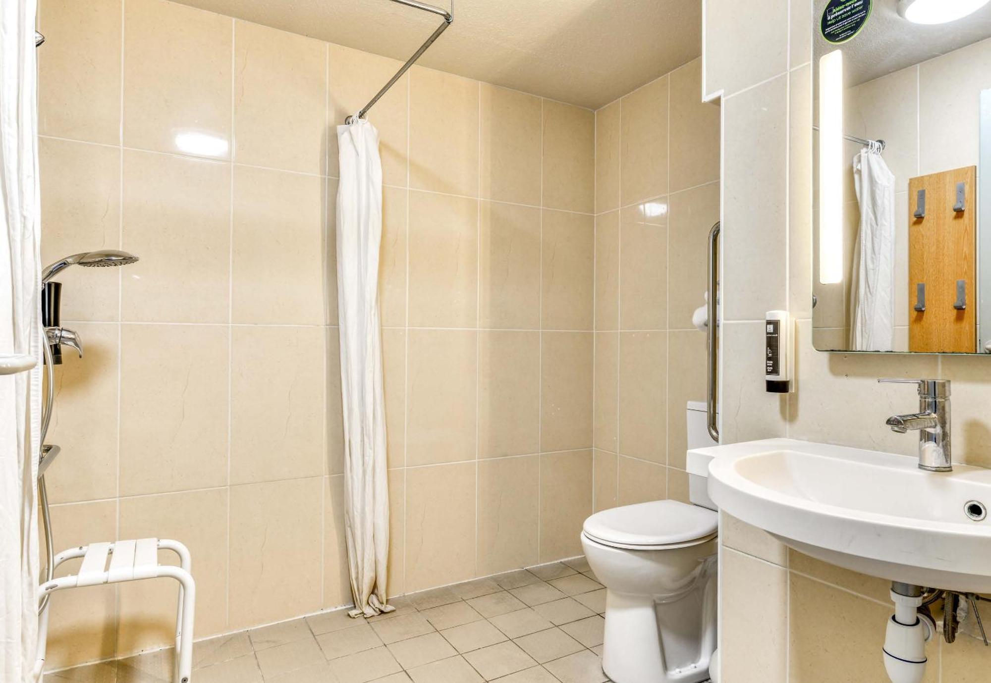 B&B Hotel Narbonne 1 ภายนอก รูปภาพ